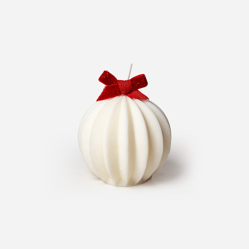 BYLOCAL Krémová koule - dekorativní sojová svíčka v dárkovém balení