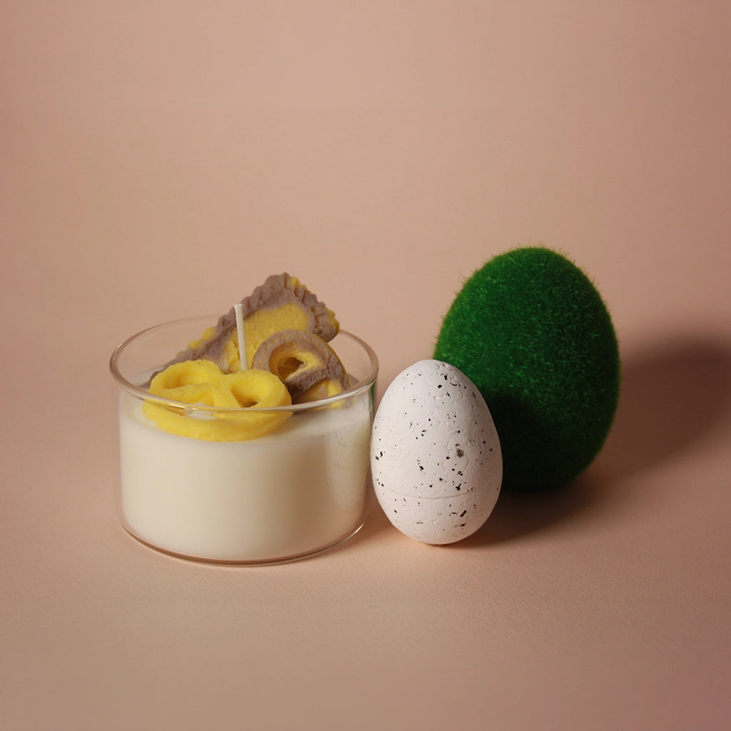 BYLOCAL Yogurt se sušenkami – dekorativní svíčka ve skle