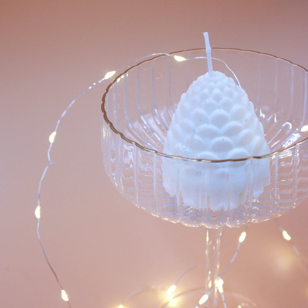 BYLOCAL Šiška - dekorativní sojová svíčka v dárkovém balení